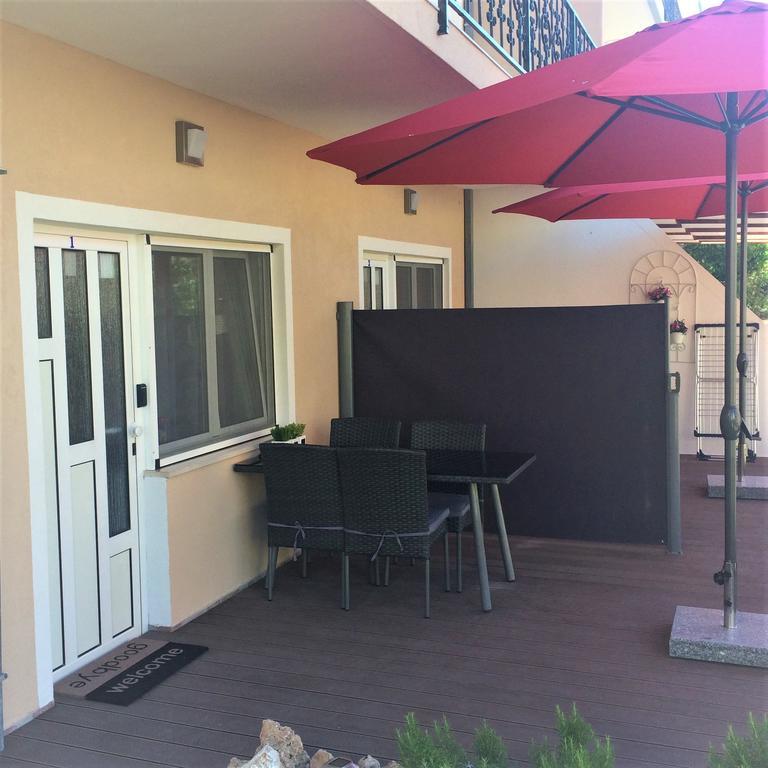 Apartments Marjan Подстрана Екстер'єр фото