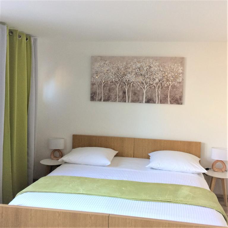 Apartments Marjan Подстрана Екстер'єр фото